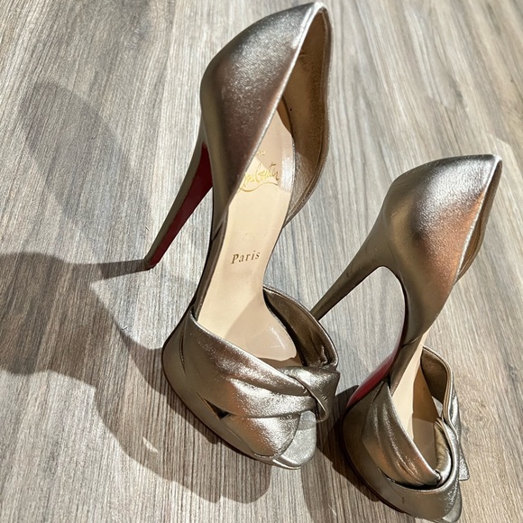 Christian Louboutin Designer Metallic Leather Pumps, 38, excellent condition - Picture 4 of 5
